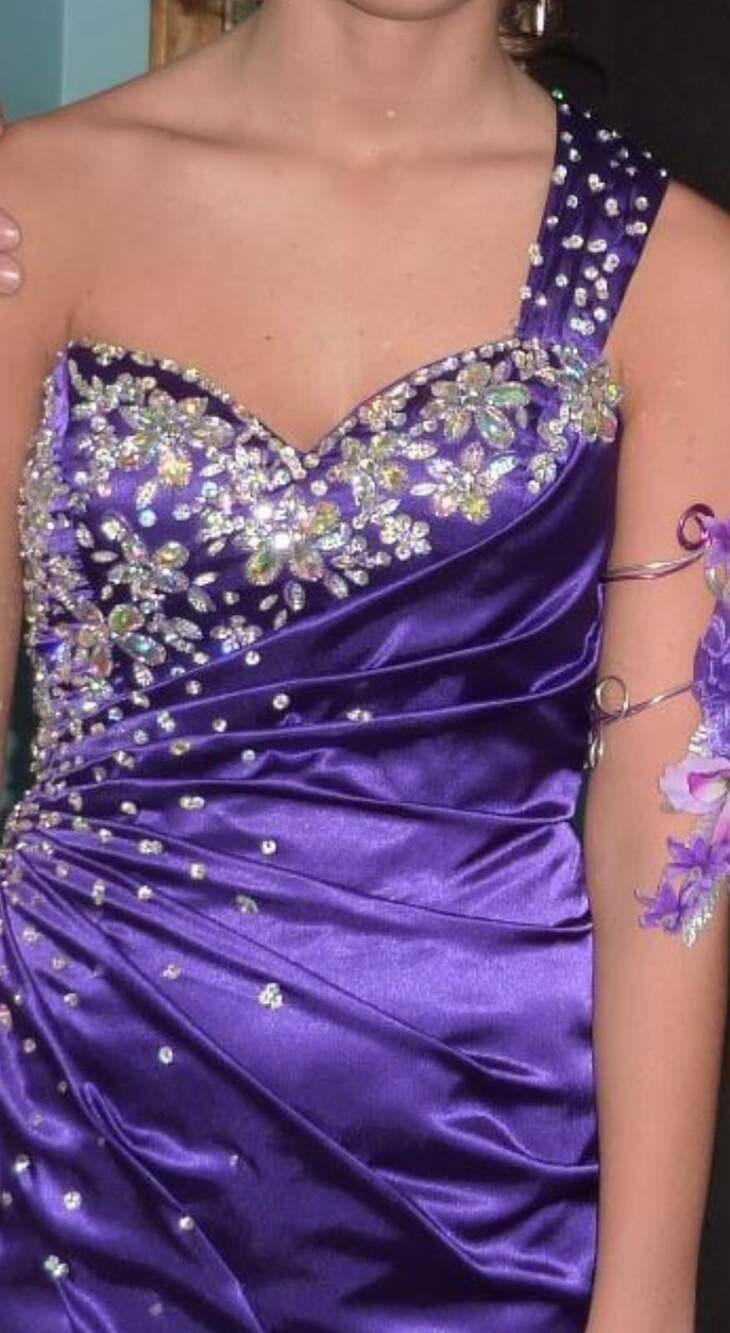 Mori Lee Purple Homecoming / Prom Formal Dress size 3/4